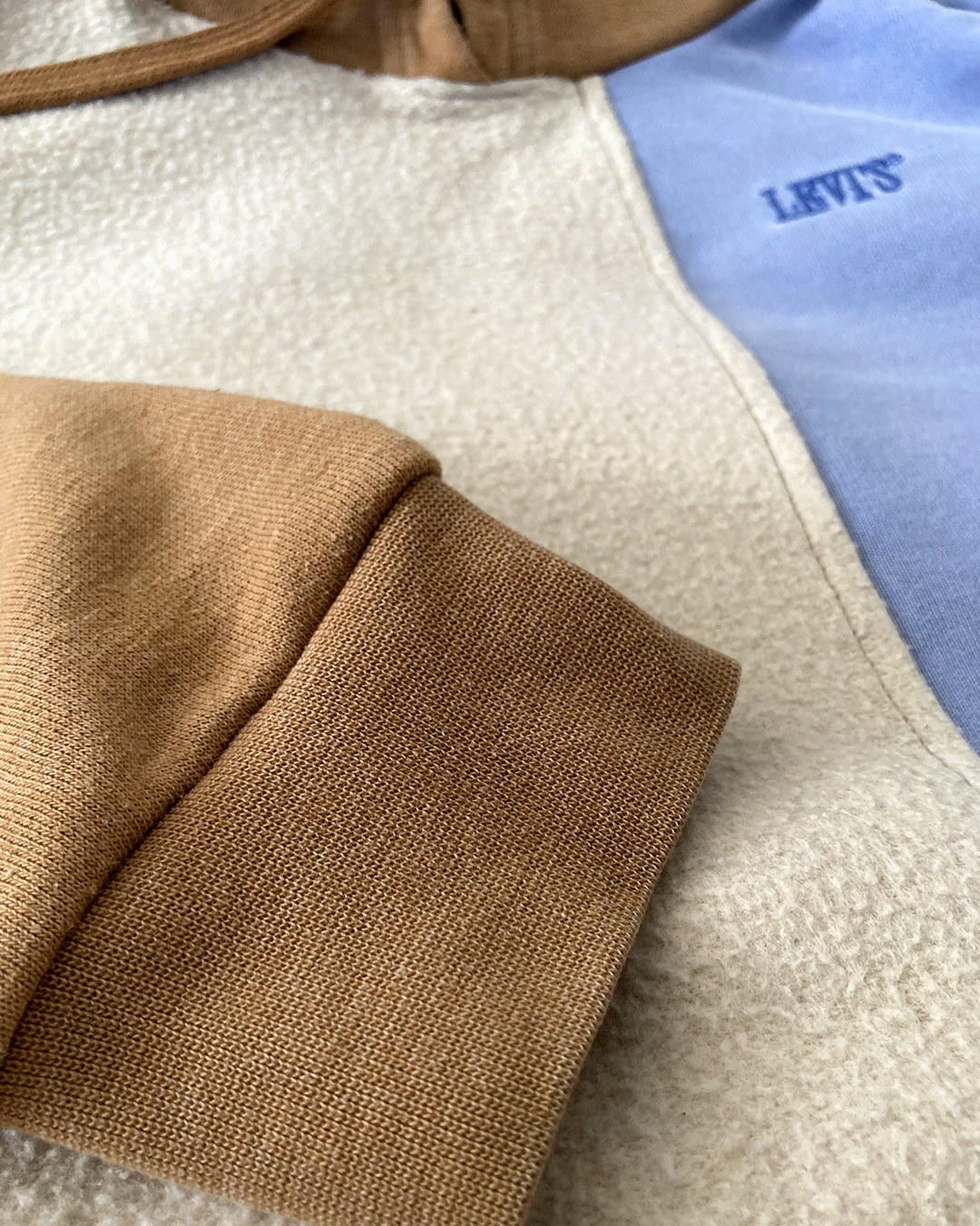 LEVI'STITCH COMPANY (L)